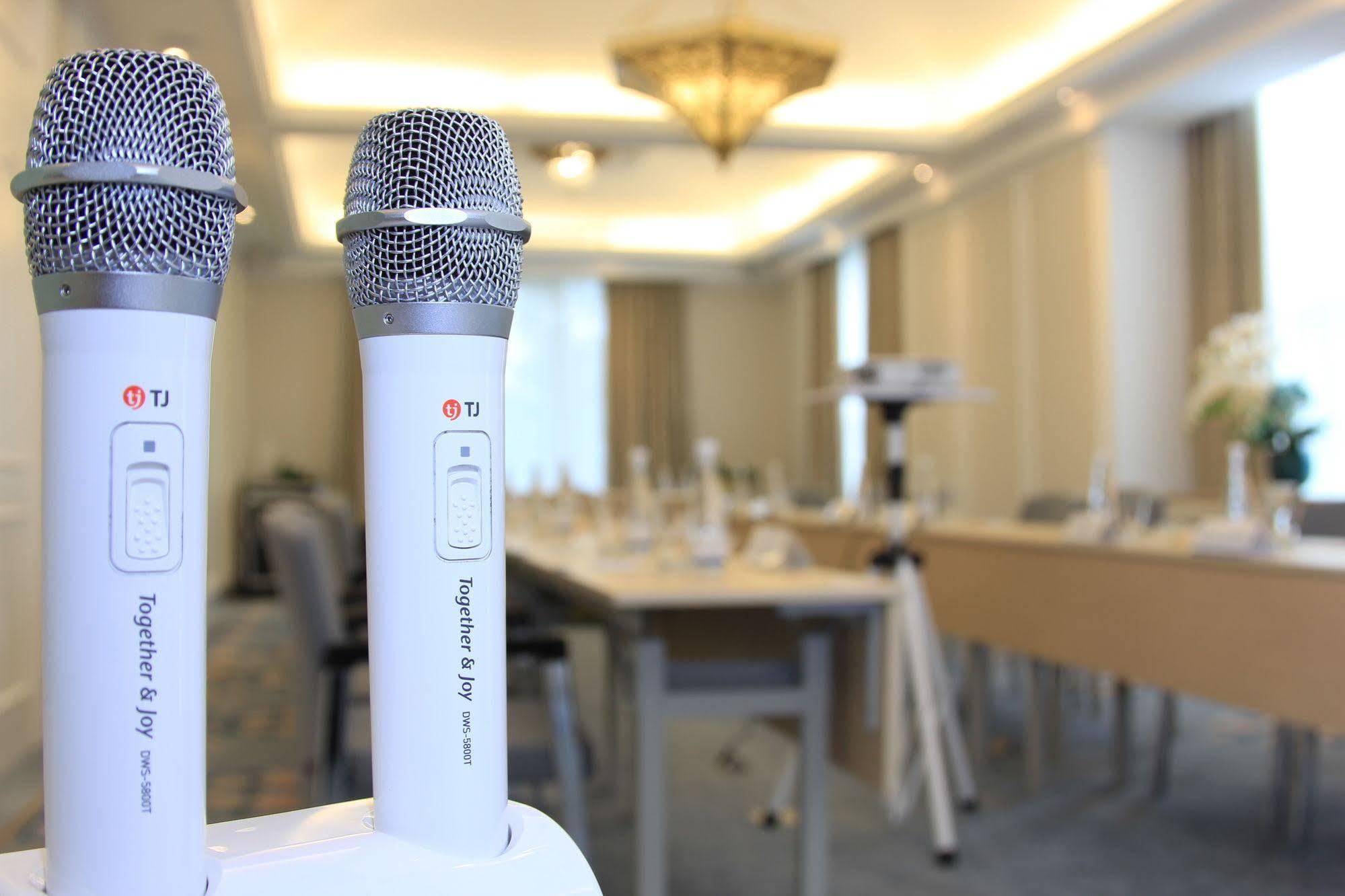 בנדונג Noor Hotel מראה חיצוני תמונה